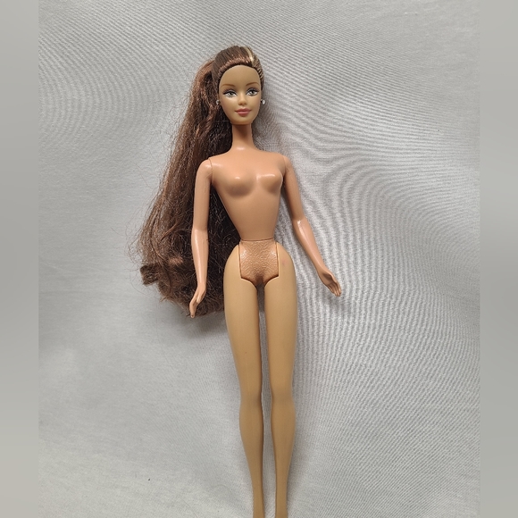 Barbie Zodiac Leo Barbie Pink Label Doll 2004 Collector Nude Doll - Picture 1 of 9